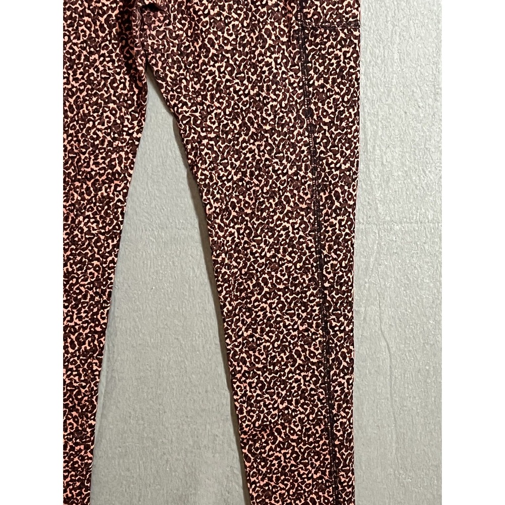 Chico's Zenergy Women's Size 0R (US 4/6) Leopard Print Activewear Leggings Pants - Picture 3 of 9